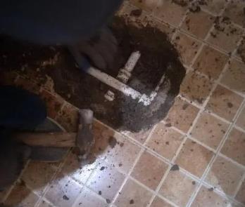 周口卫生间漏水维修公司为您分享下卫生间渗水如何处理及注意事项